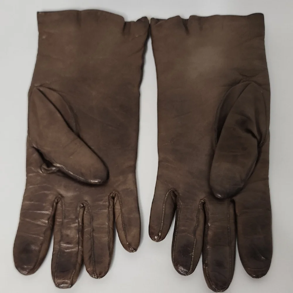 Saks Fifth Avenue Women's Brown Leather Gloves Size 6 1/2